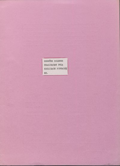 Capa de um dos livros da Câmara.